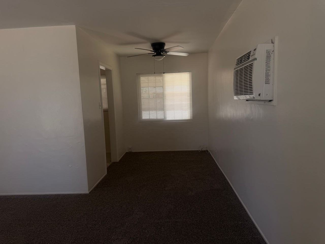 7732 Willow Ave - Photo 4 of 9