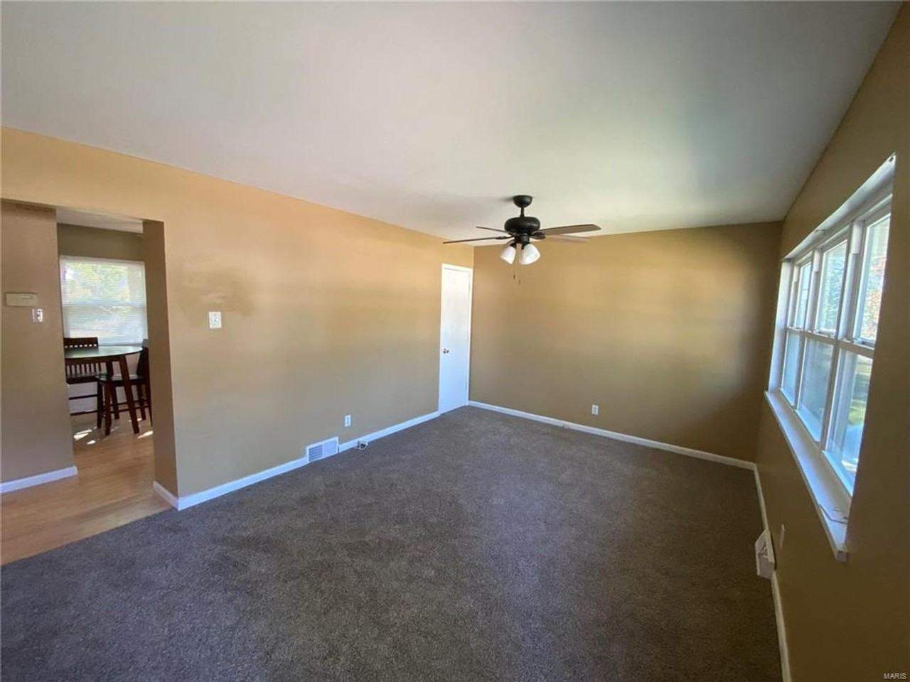 178 Floralea Pl - Photo 3 of 25
