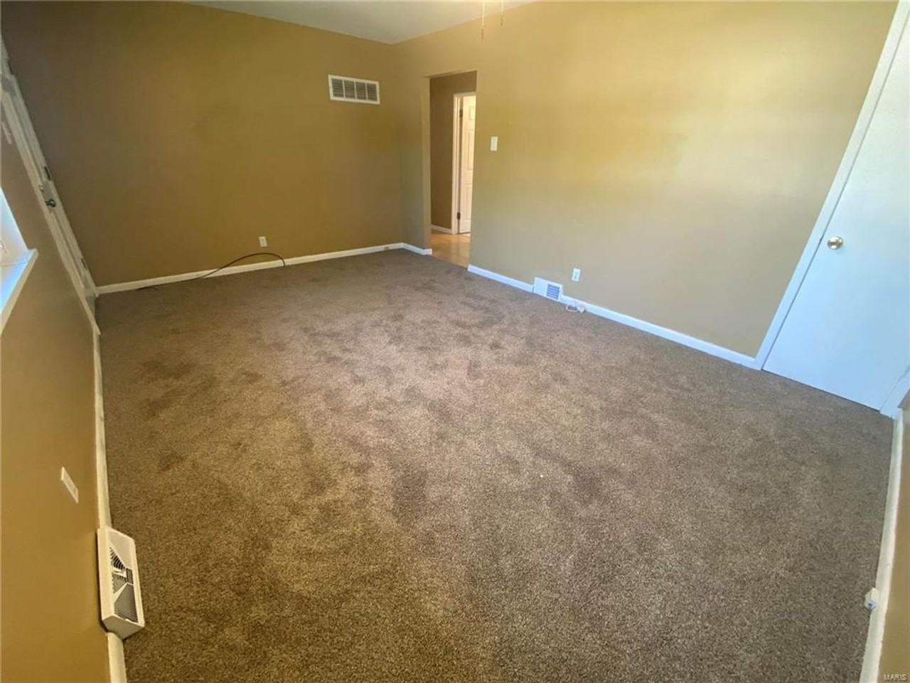 178 Floralea Pl - Photo 6 of 25