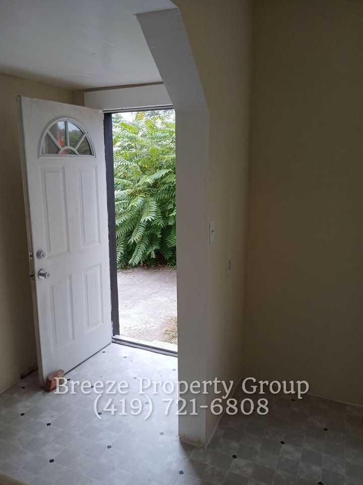 627 Brice Ave - Photo 2 of 11