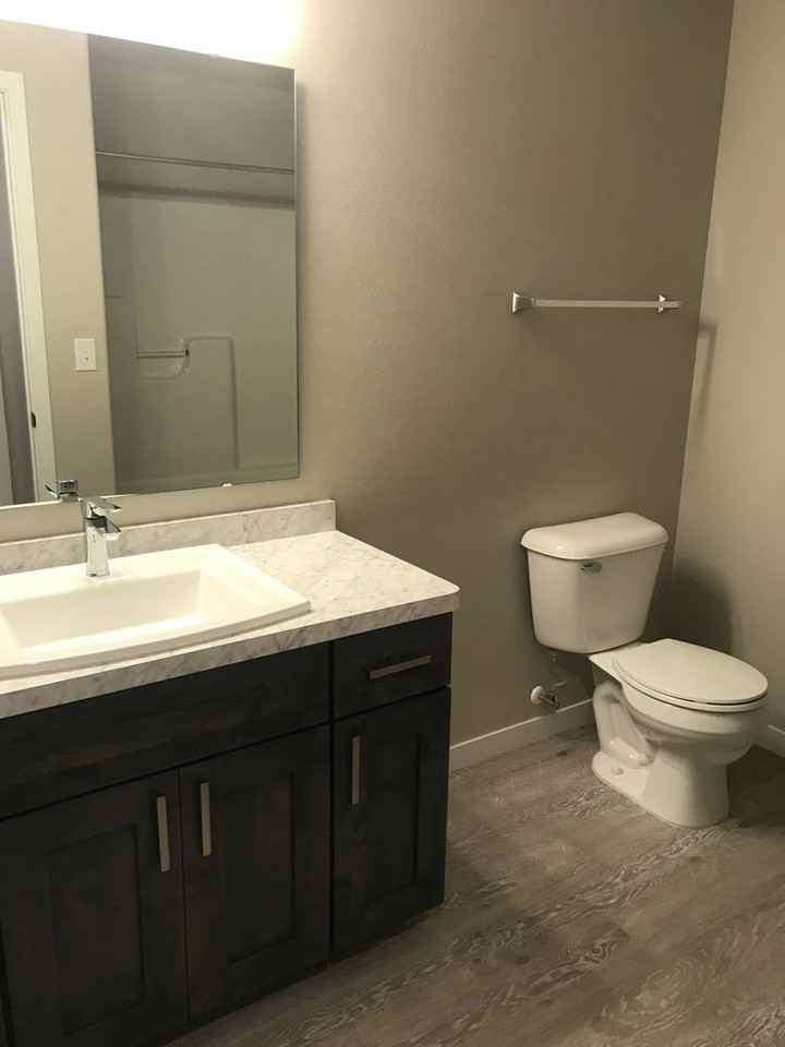 2716 11th St W - Photo 5 of 12