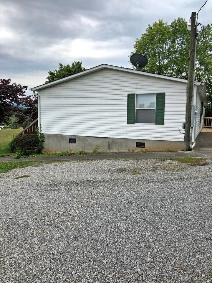 3526 Piney Level Church Rd - Photo 2 of 23