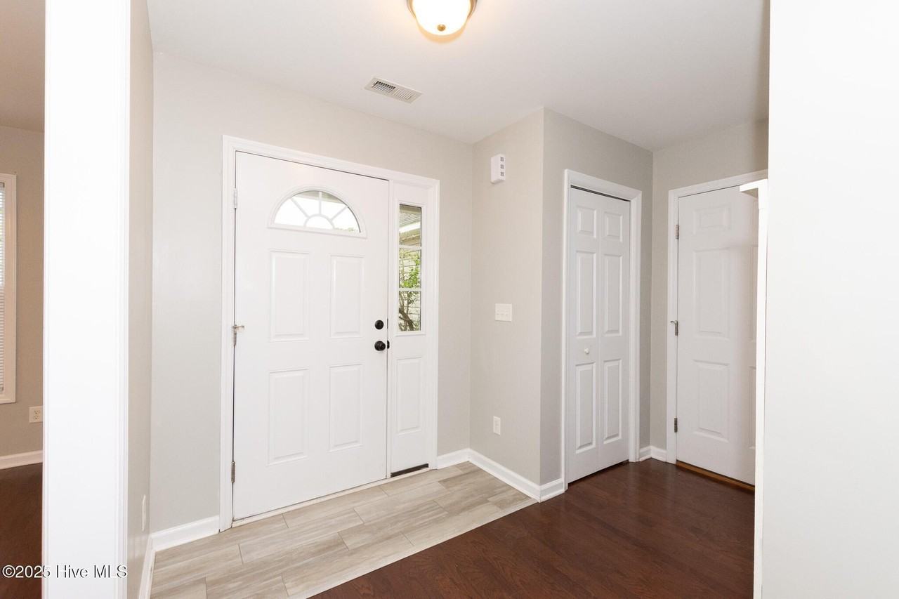 240 Everett Yopp Dr - Photo 6 of 48
