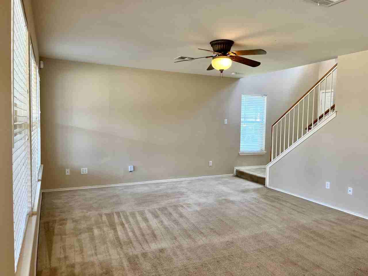 3716 Cap Rock Trl - Photo 5 of 21