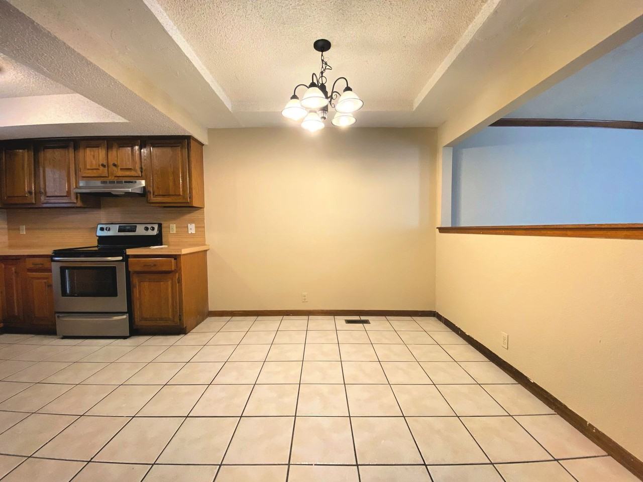 3620 Wynn Cir - Photo 6 of 23