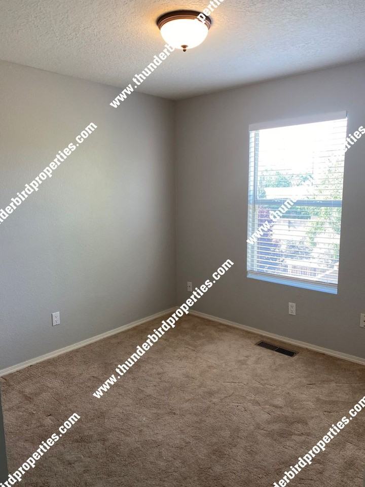 6505 Sonrisa Pl Ne - Photo 6 of 13