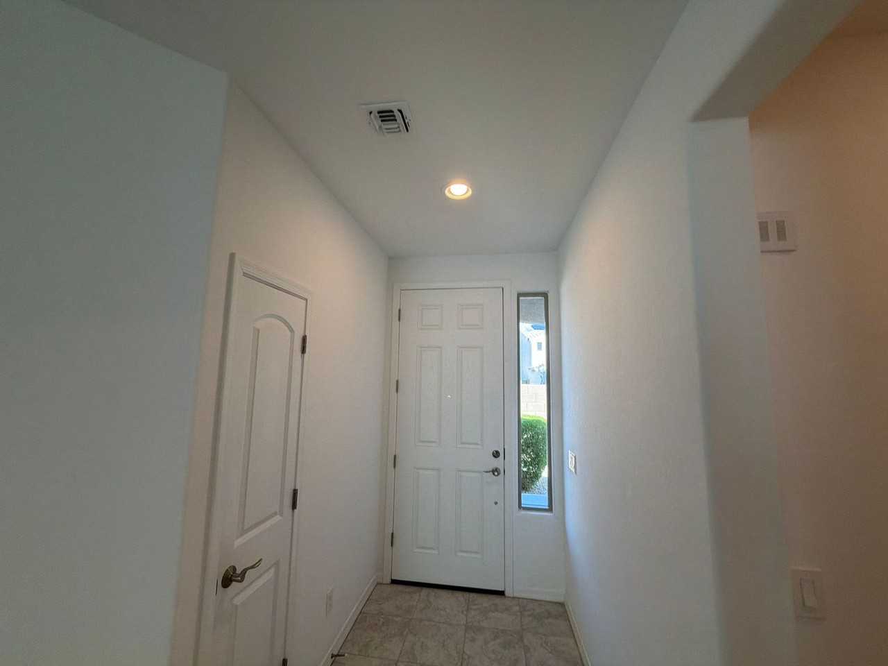 14418 W Cottontail Ln - Photo 3 of 31