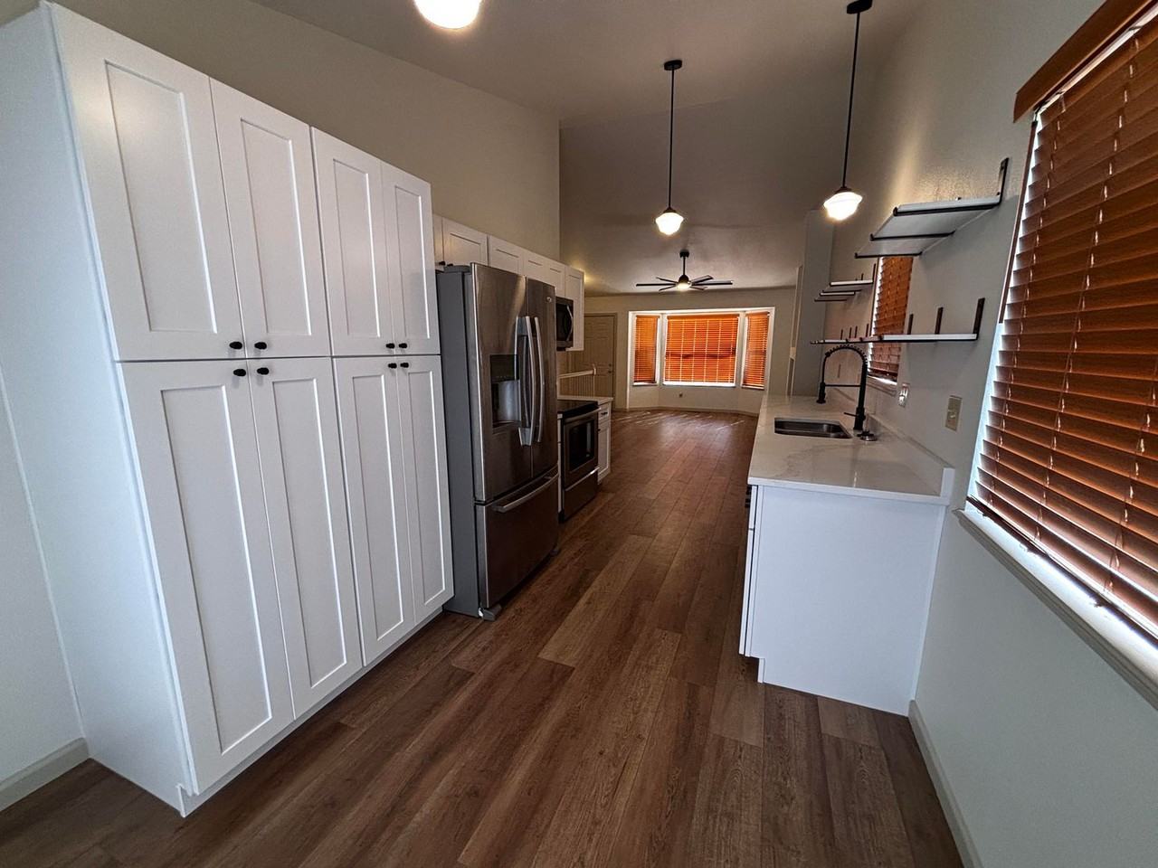 5941 Corinth Dr - Photo 4 of 23