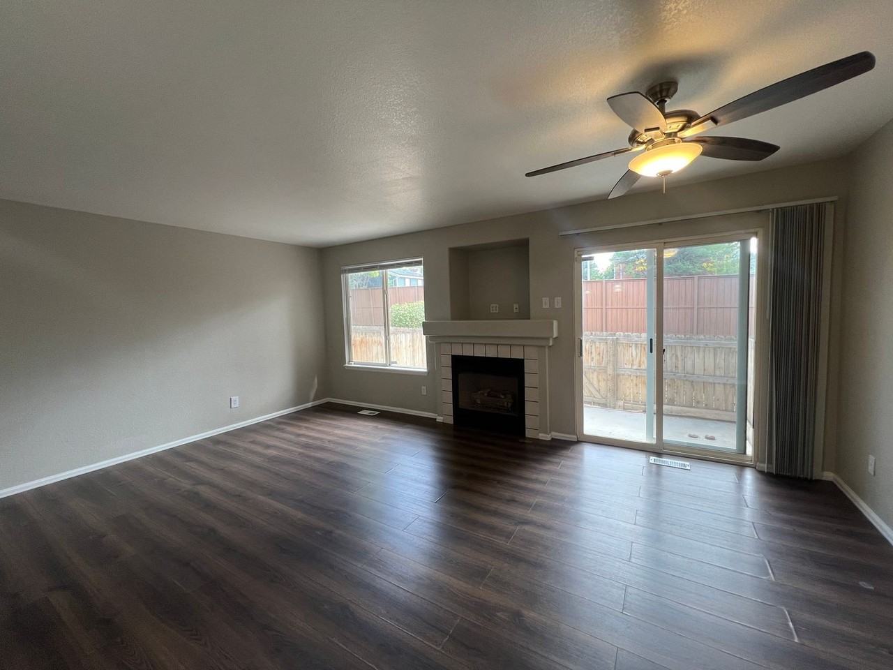 18256 E Alabama Pl #B - Photo 2 of 18