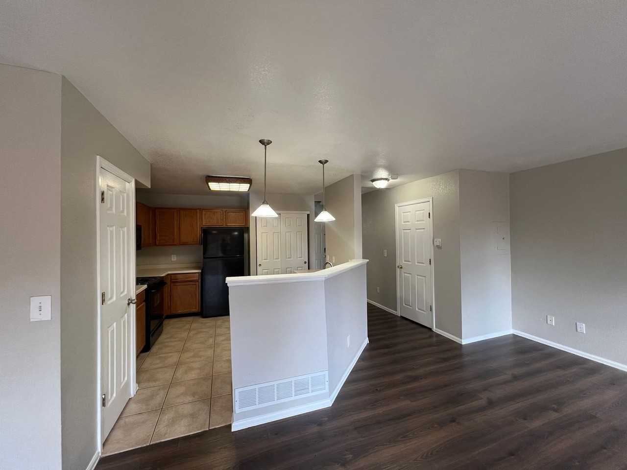 18256 E Alabama Pl #B - Photo 3 of 18