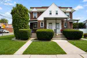featured image of 737 N 22nd St