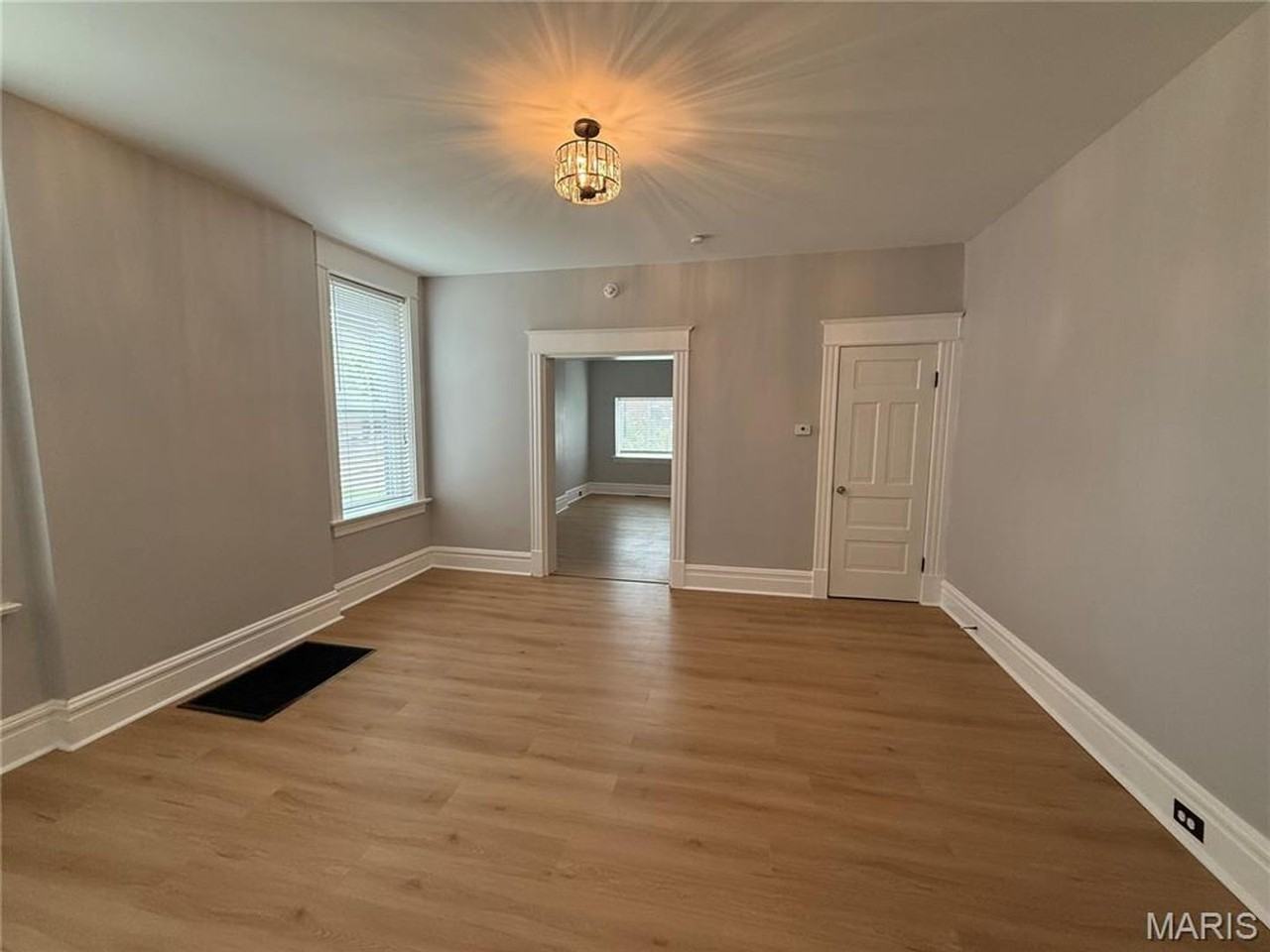 3009 Magnolia Ave - Photo 6 of 27