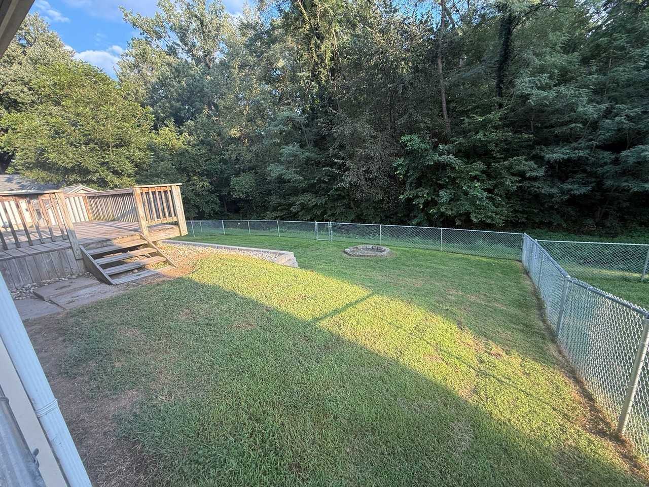 648 Waverly Rd - Photo 2 of 25