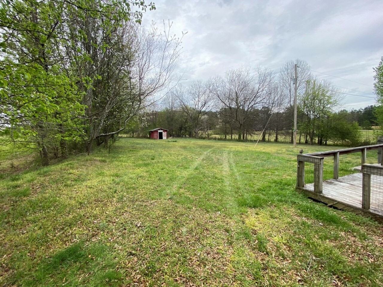 14533 Idlewild Rd - Photo 2 of 11