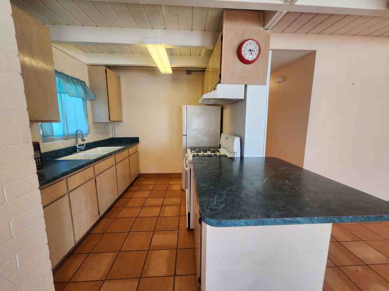73015 Siesta Dr - Photo 2 of 13