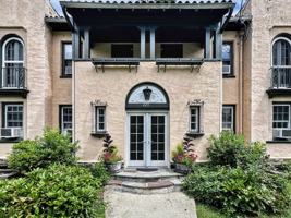 featured image of 223 Bloomingdale Ave