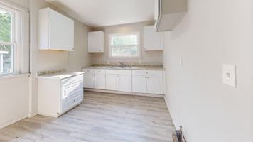 featured image of 837 Sumner St