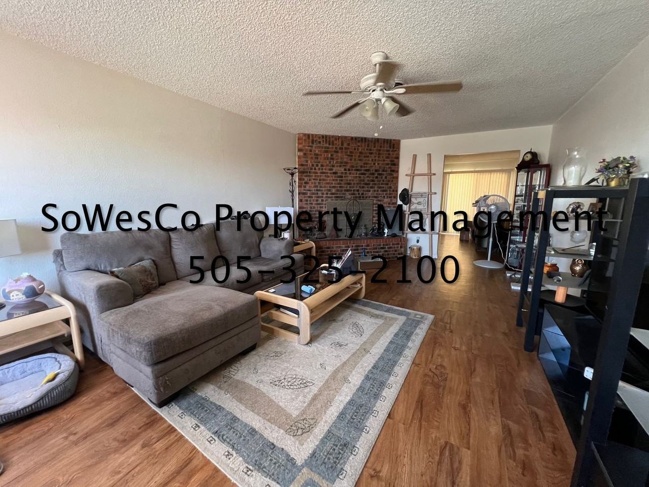 5512 Beech St - Photo 2 of 10
