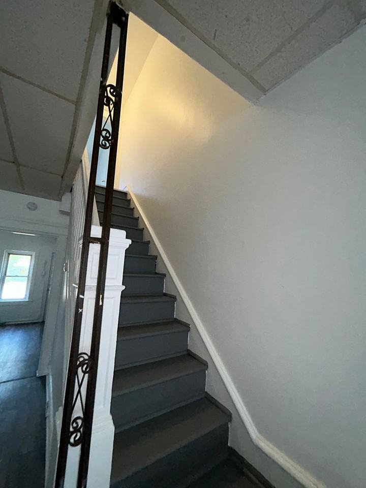 1243 Dayton St - Photo 7 of 35