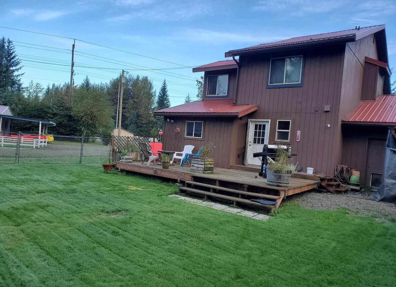 8496 Thunder Mountain Rd #A - Photo 4 of 37