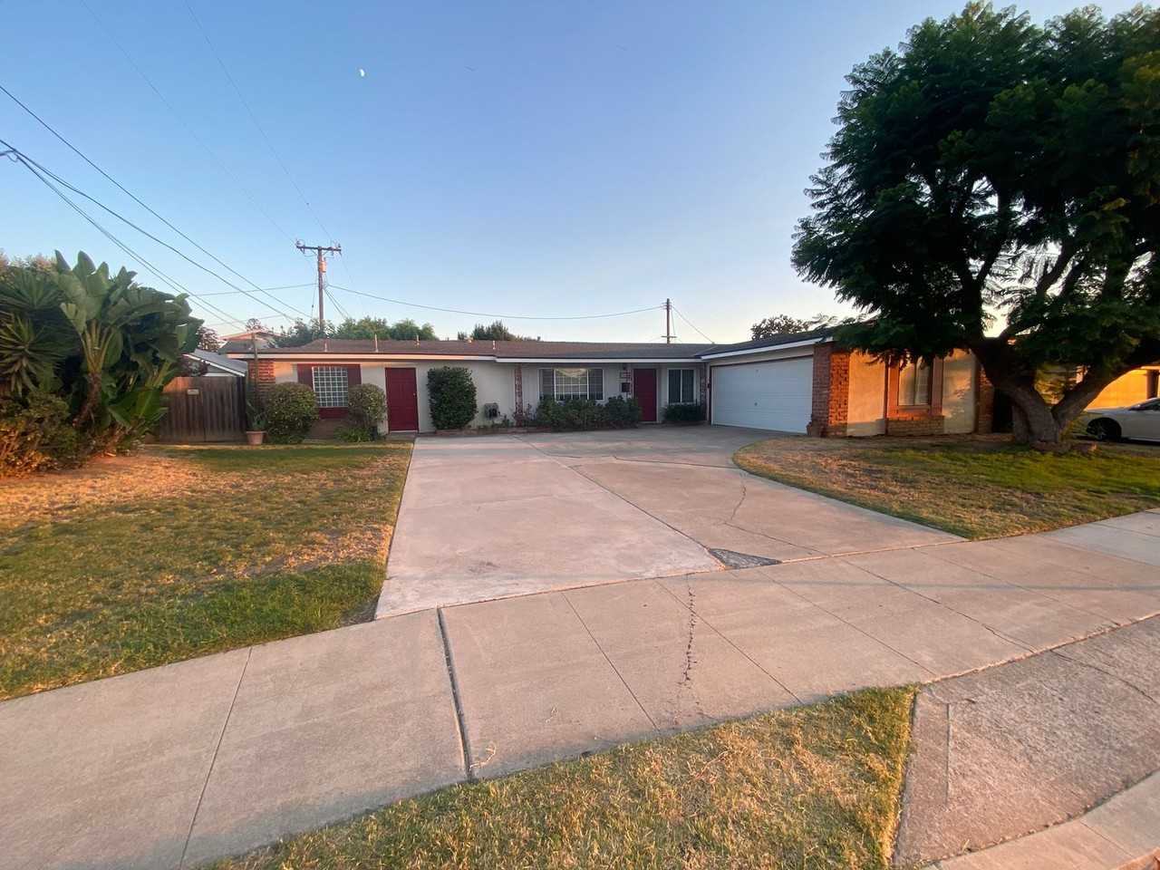 2440 E Walnut Ave - Photo 3 of 27