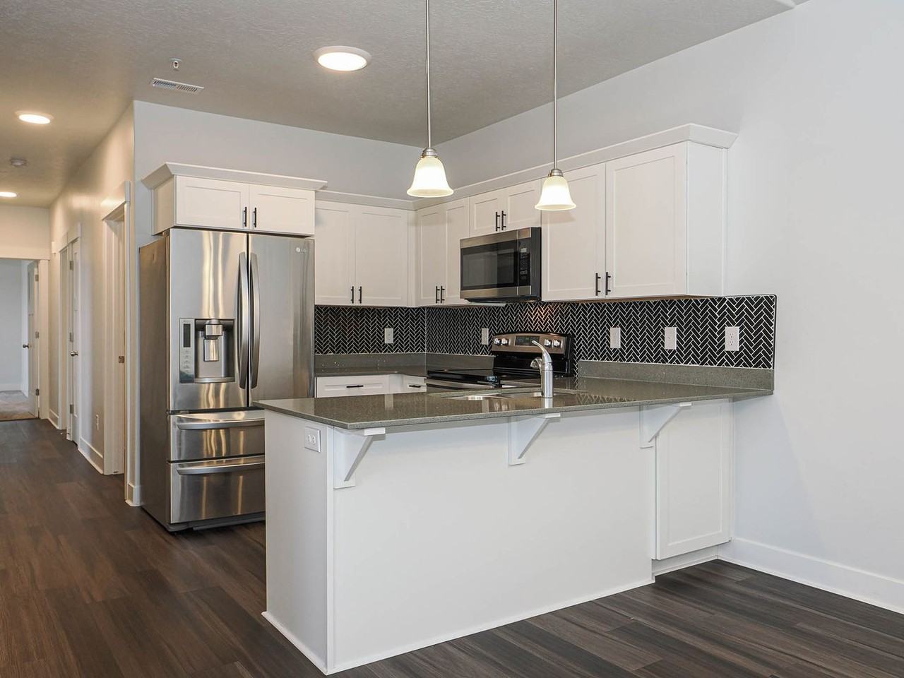 3717 W 1500 N - Photo 7 of 30