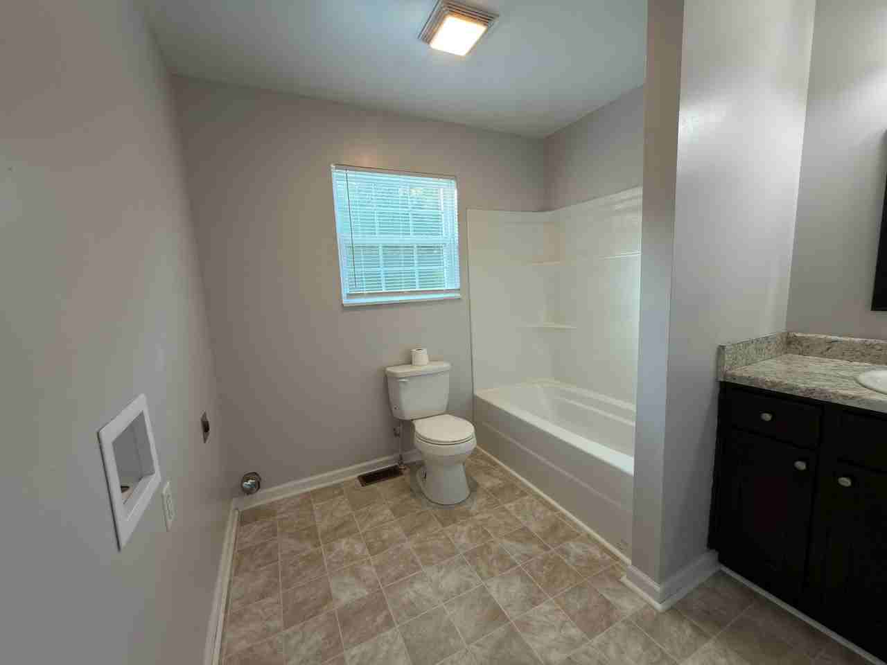 6447 Spring Place Rd Se - Photo 5 of 8