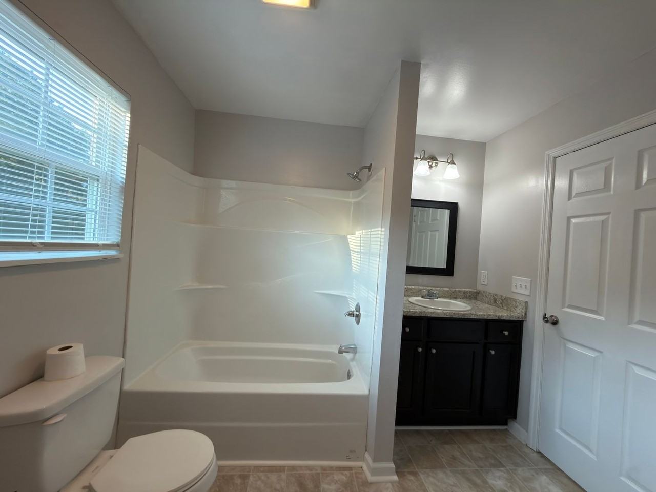 6447 Spring Place Rd Se - Photo 6 of 8