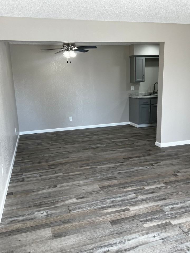Meadowbrook Apartments - Photo 3 of 12