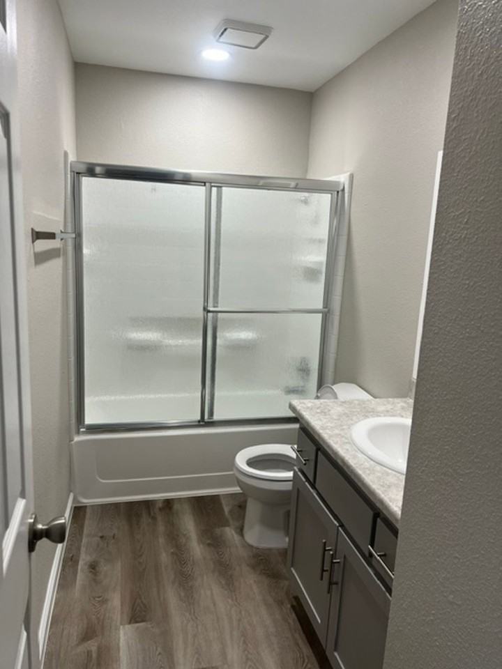 Meadowbrook Apartments - Photo 5 of 12
