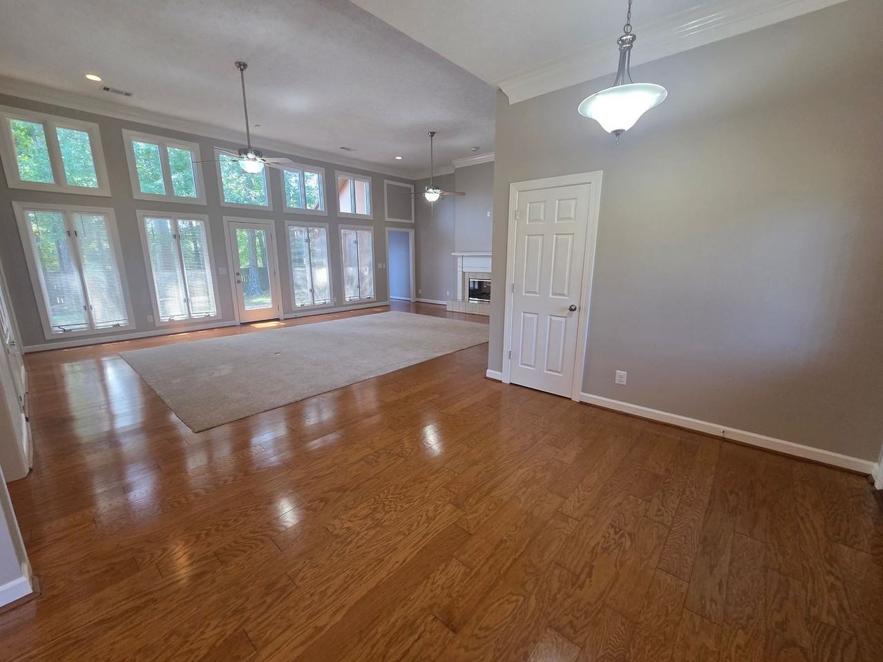 6548 Mink Dr - Photo 3 of 25