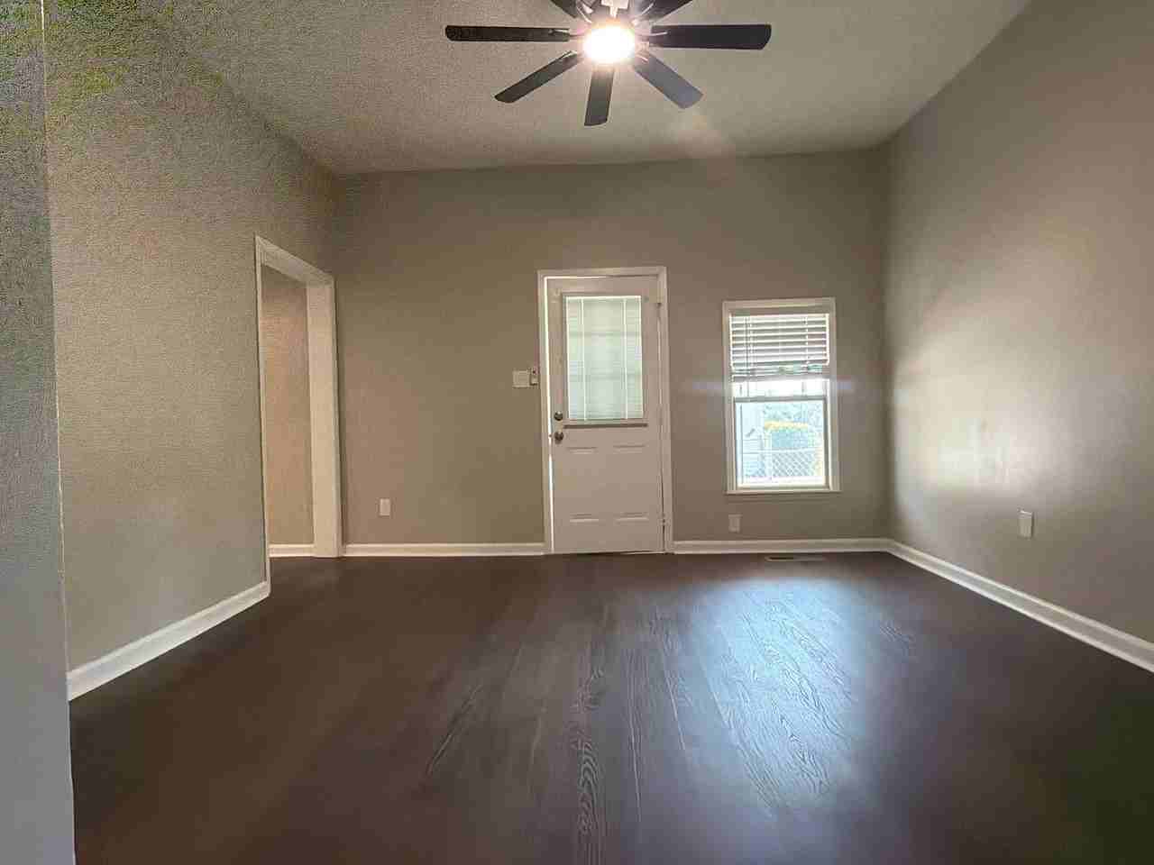 2515 Cedar Ln - Photo 4 of 24