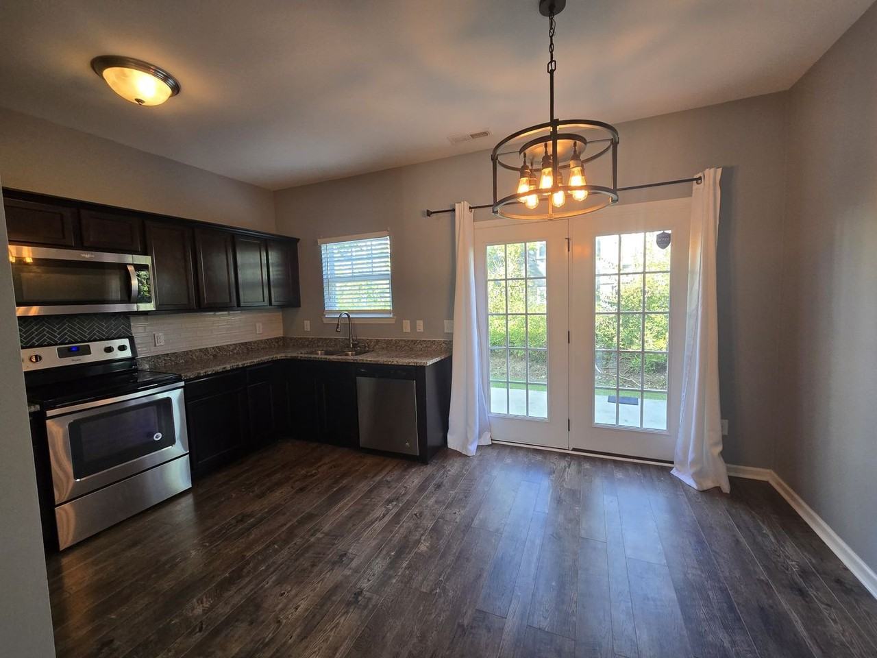 220 Jenna Lee Cir - Photo 6 of 16