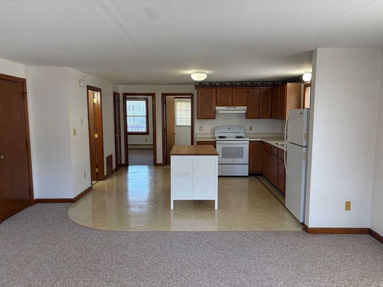 329 Main St - Photo 2 of 9