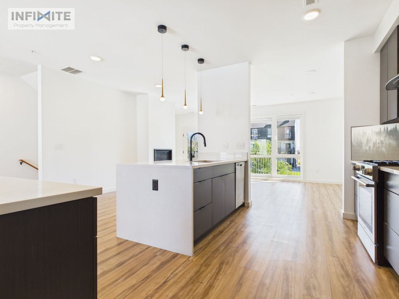 546 Enterprise Blvd #14 - Photo 6 of 30