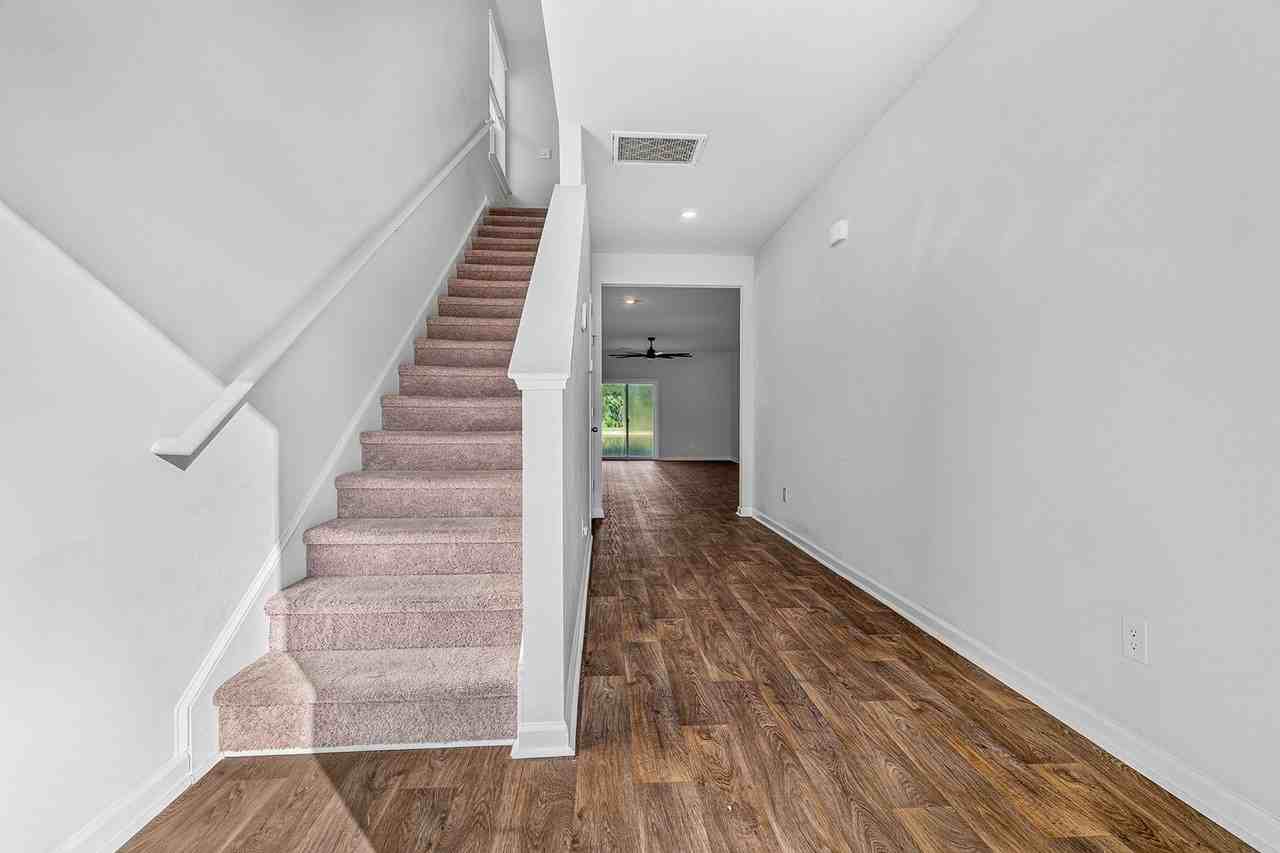 137 Blossom Wood Ln - Photo 7 of 48