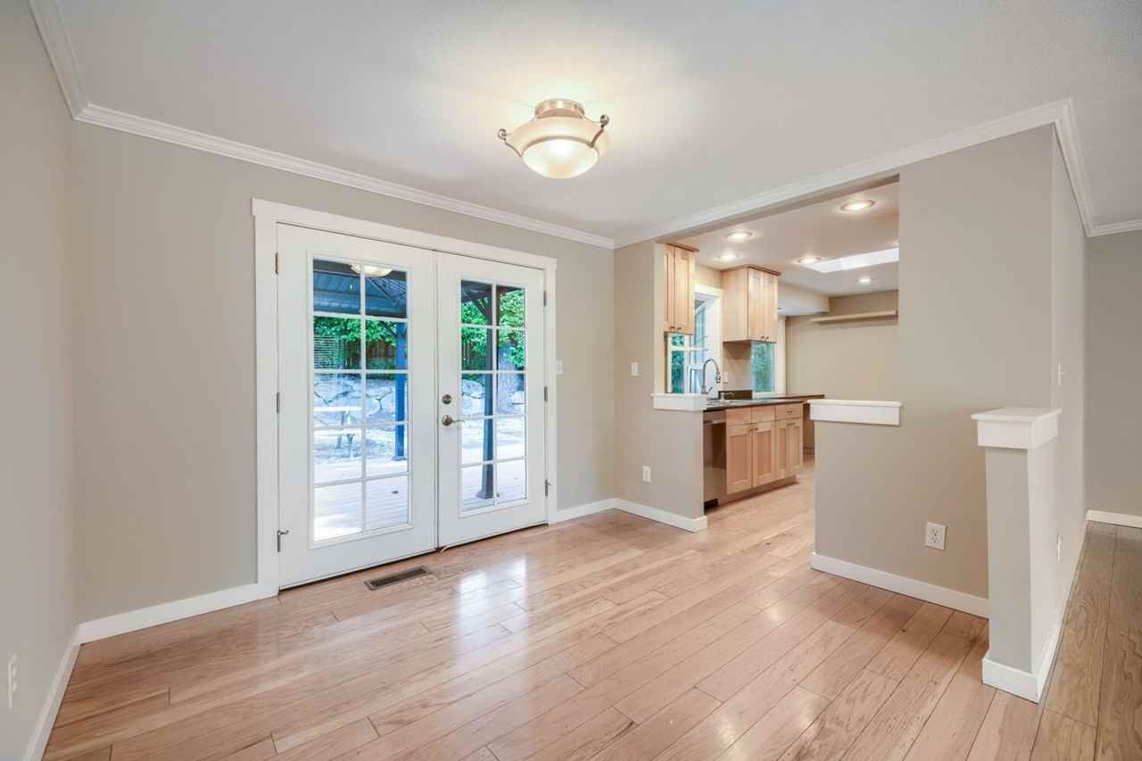 16915 Ne 22nd Pl - Photo 4 of 26