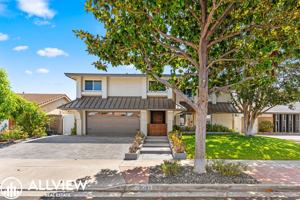 featured image of 15182 Chalon Cir