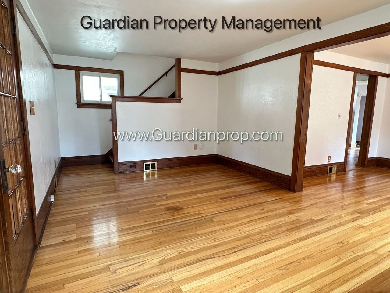 4147 Snelling Ave - Photo 3 of 27