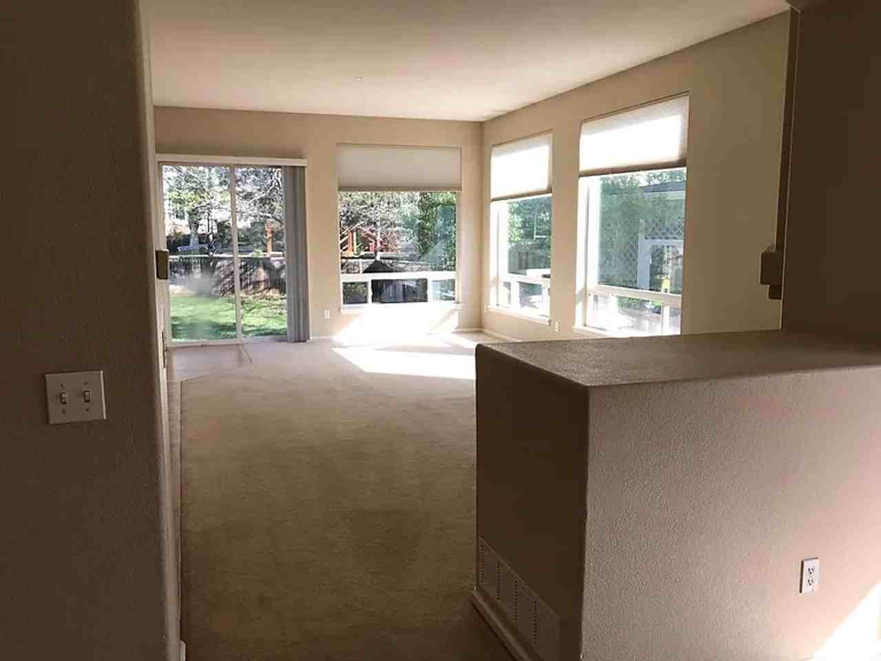 4285 Nelson Dr - Photo 5 of 26