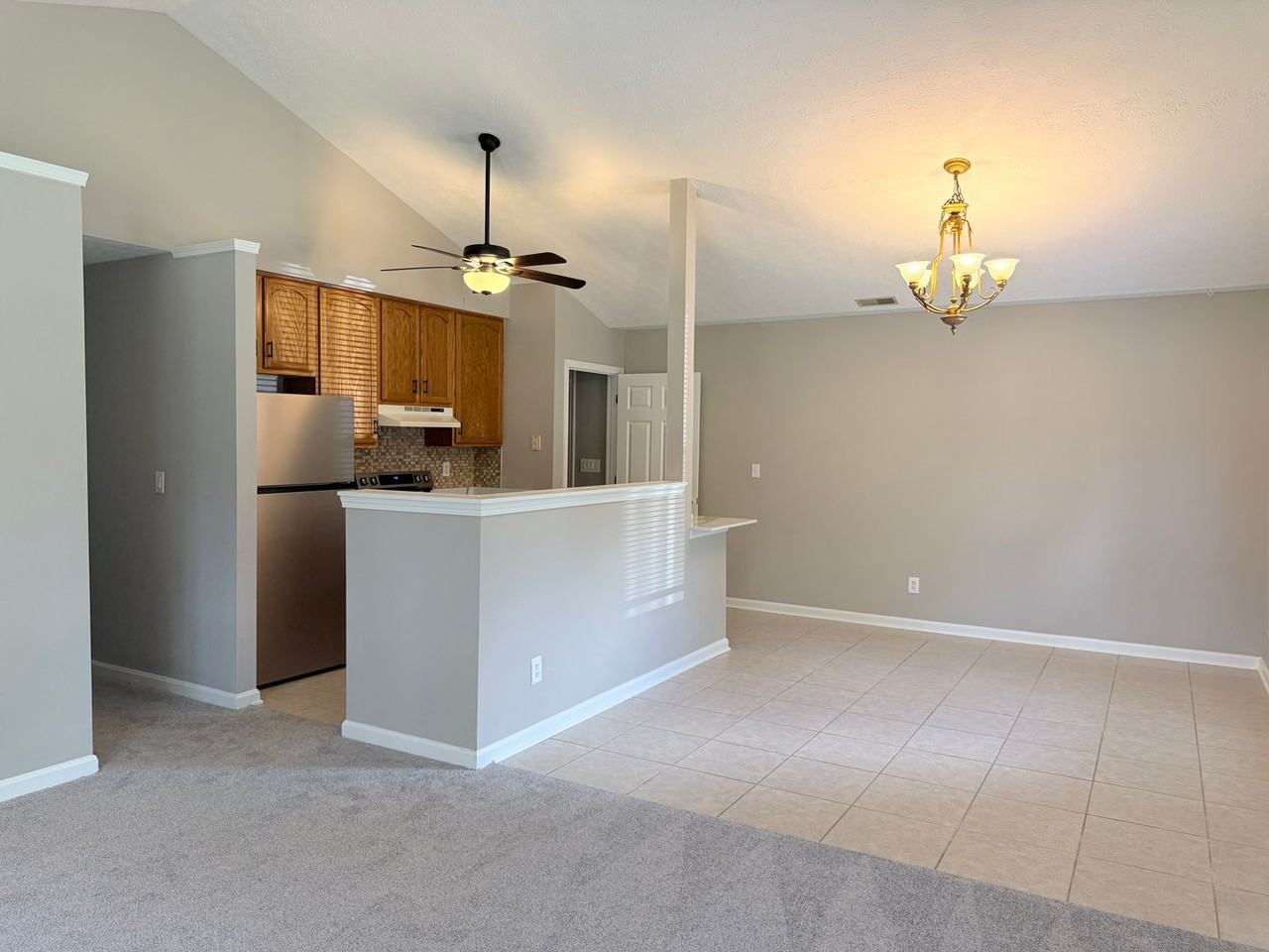 2401 Mona Vista Ct - Photo 4 of 17