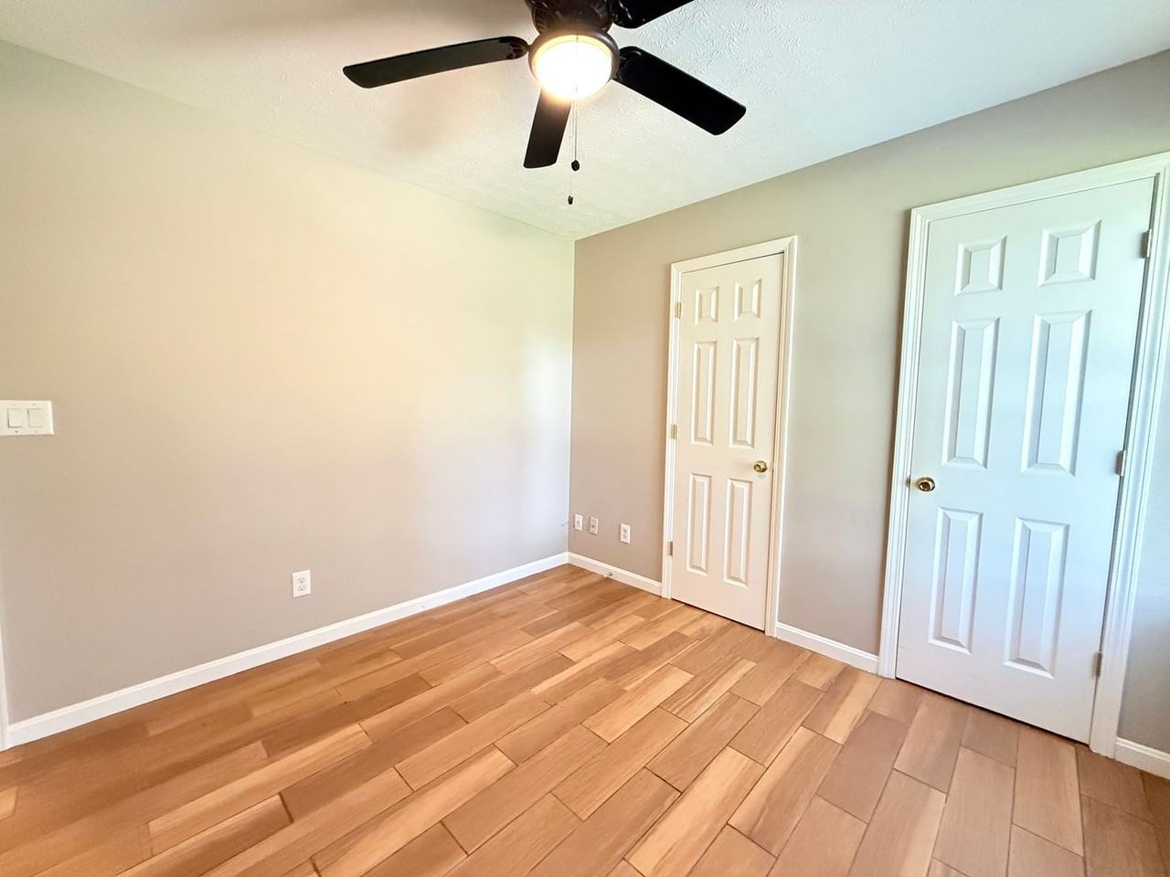 2401 Mona Vista Ct - Photo 7 of 17