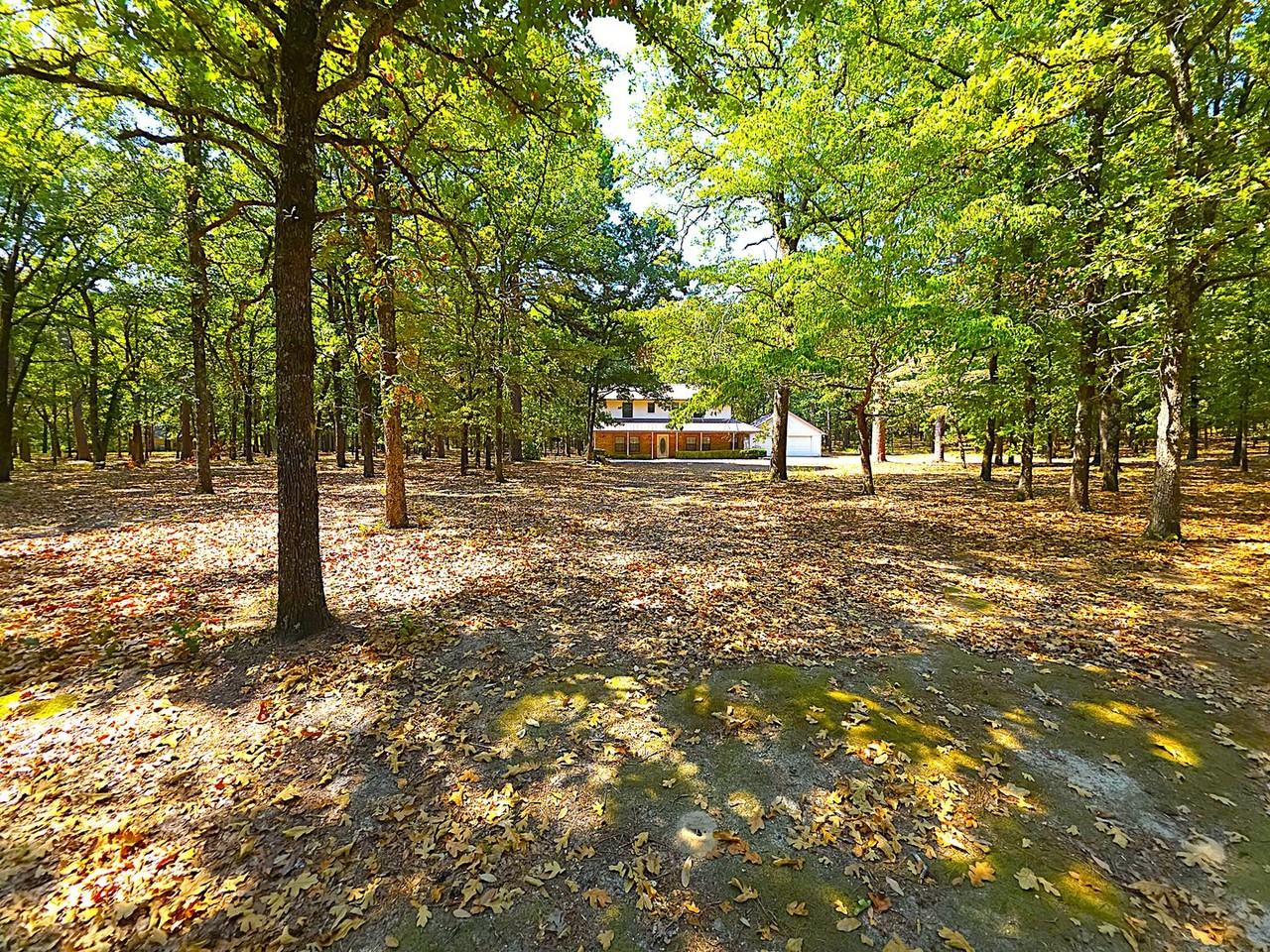 1330 Private Road 7905 - Photo 6 of 50