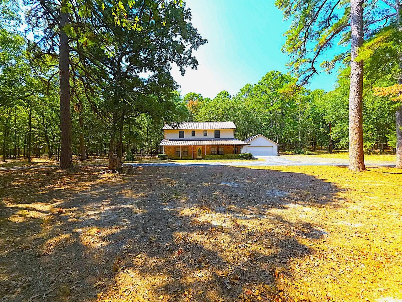 1330 Private Road 7905 - Photo 7 of 50