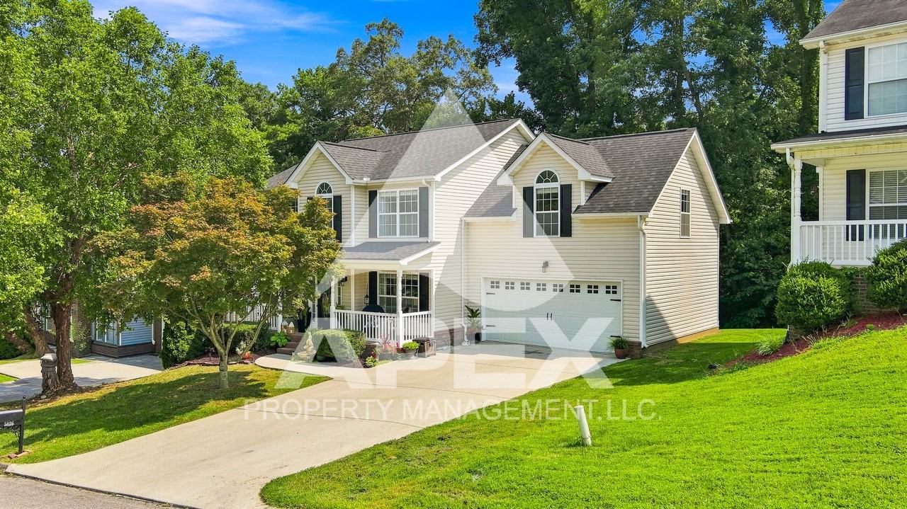 5826 Wall Flower Ln - Photo 3 of 37