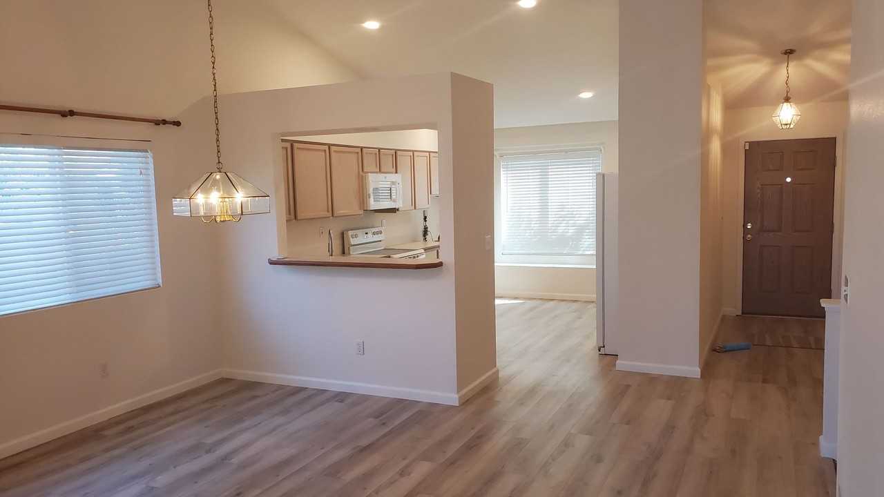 3460 Bexley Dr - Photo 6 of 16