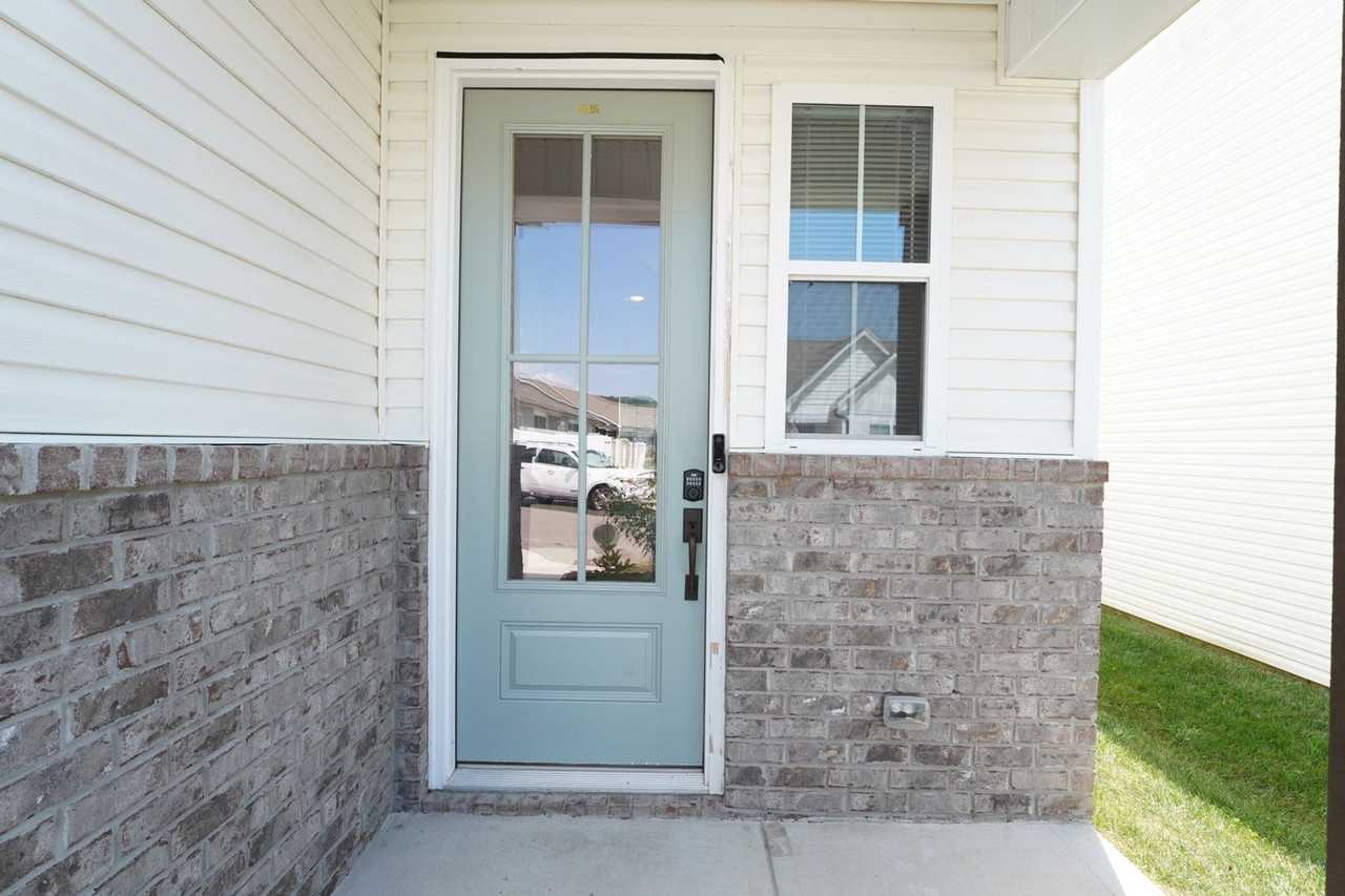 282 Judson Way - Photo 3 of 33
