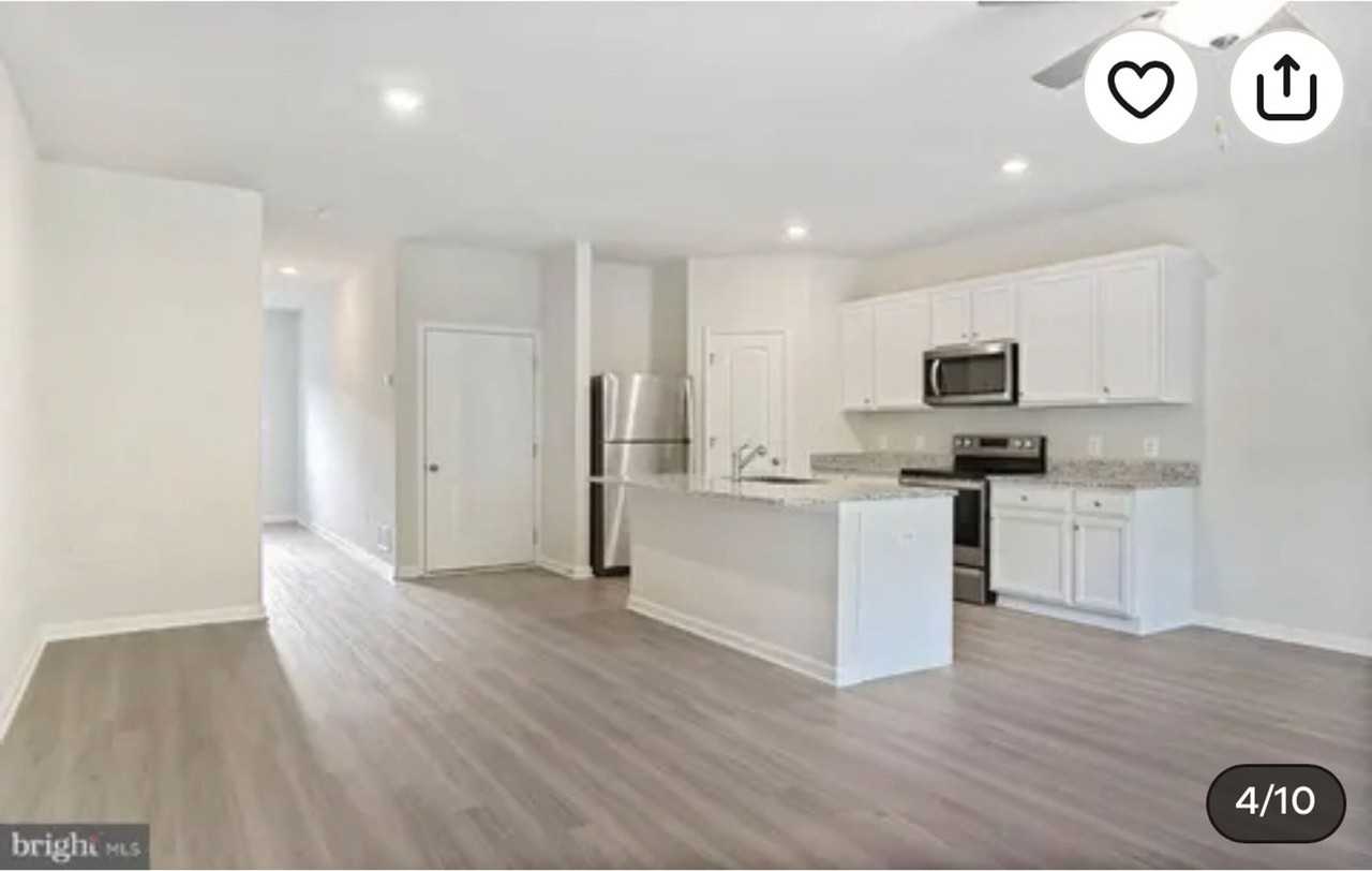 28 Cranston Ct - Photo 5 of 19
