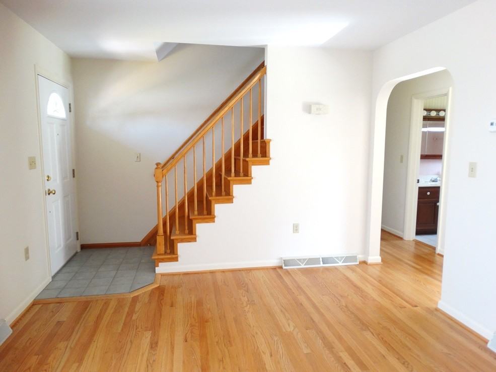 50 Cedar Ave - Photo 3 of 22