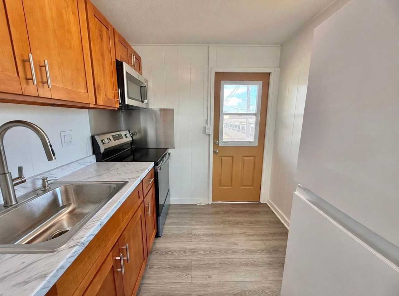 357 Hilu Pl - Photo 2 of 15